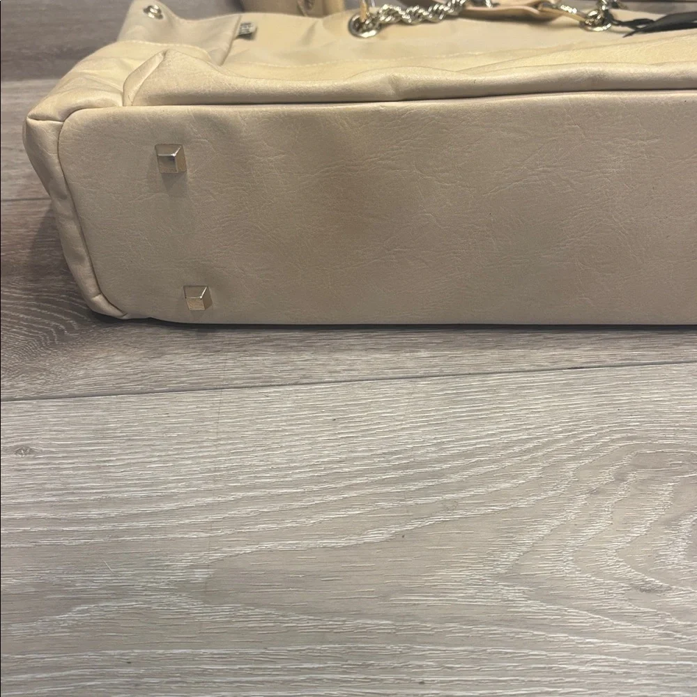 BEIS The Diaper Bag. New!